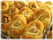 行田市内のパンのお店へ