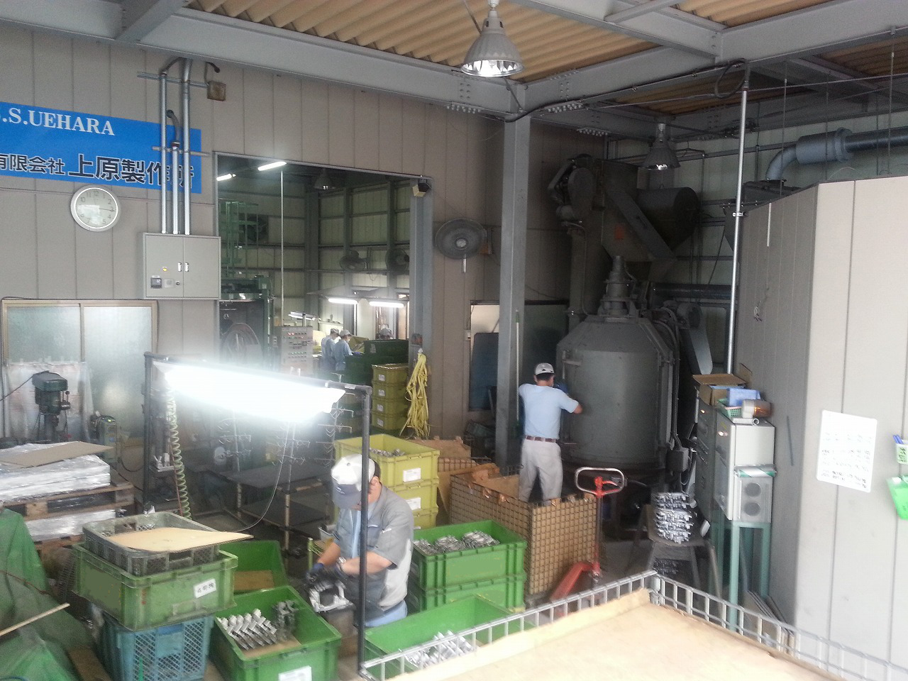 （株）ウエハラ-作業場-